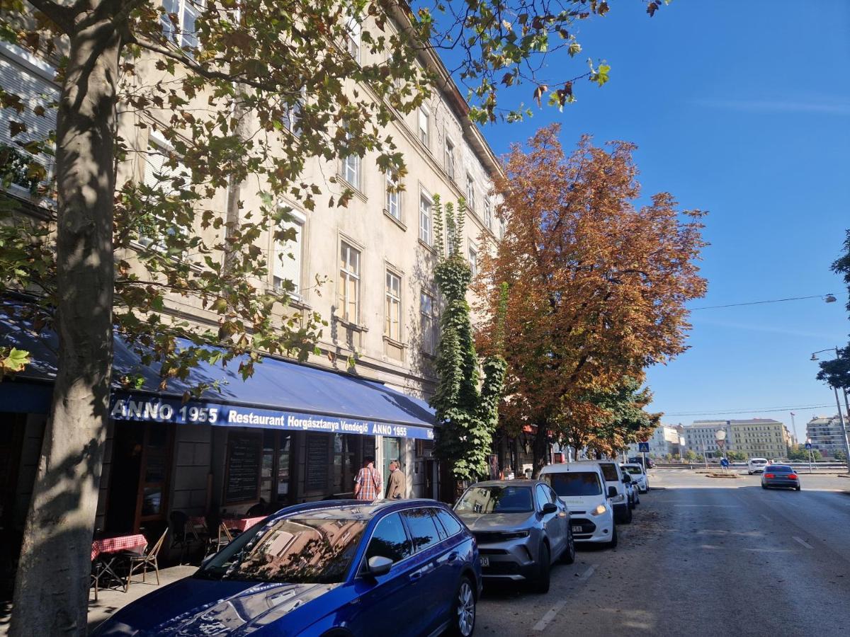 Halasz 2-Bedroom Apartment Near Castle, Free Public Parking Nearby Budapest Exteriör bild
